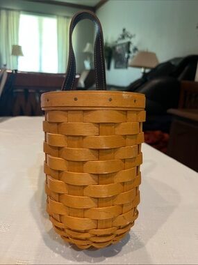 Longaberger 2003 Handmade Woven Basket